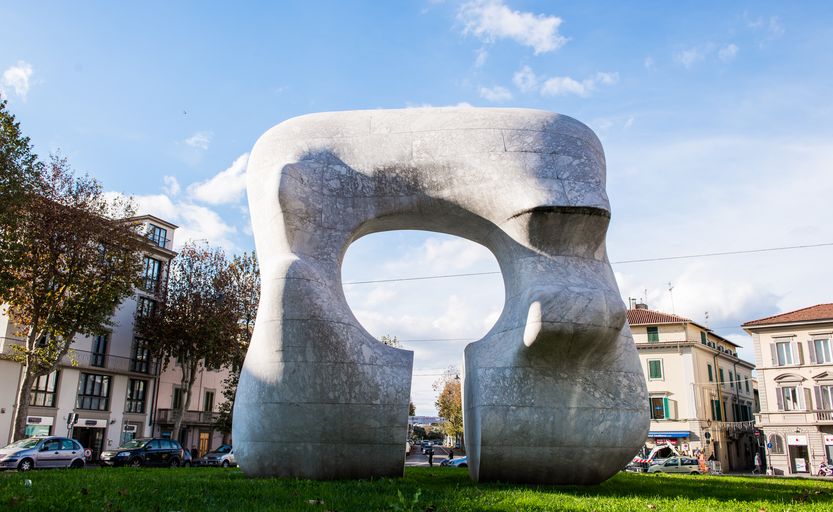 Forma squadrata con taglio Henry Moore