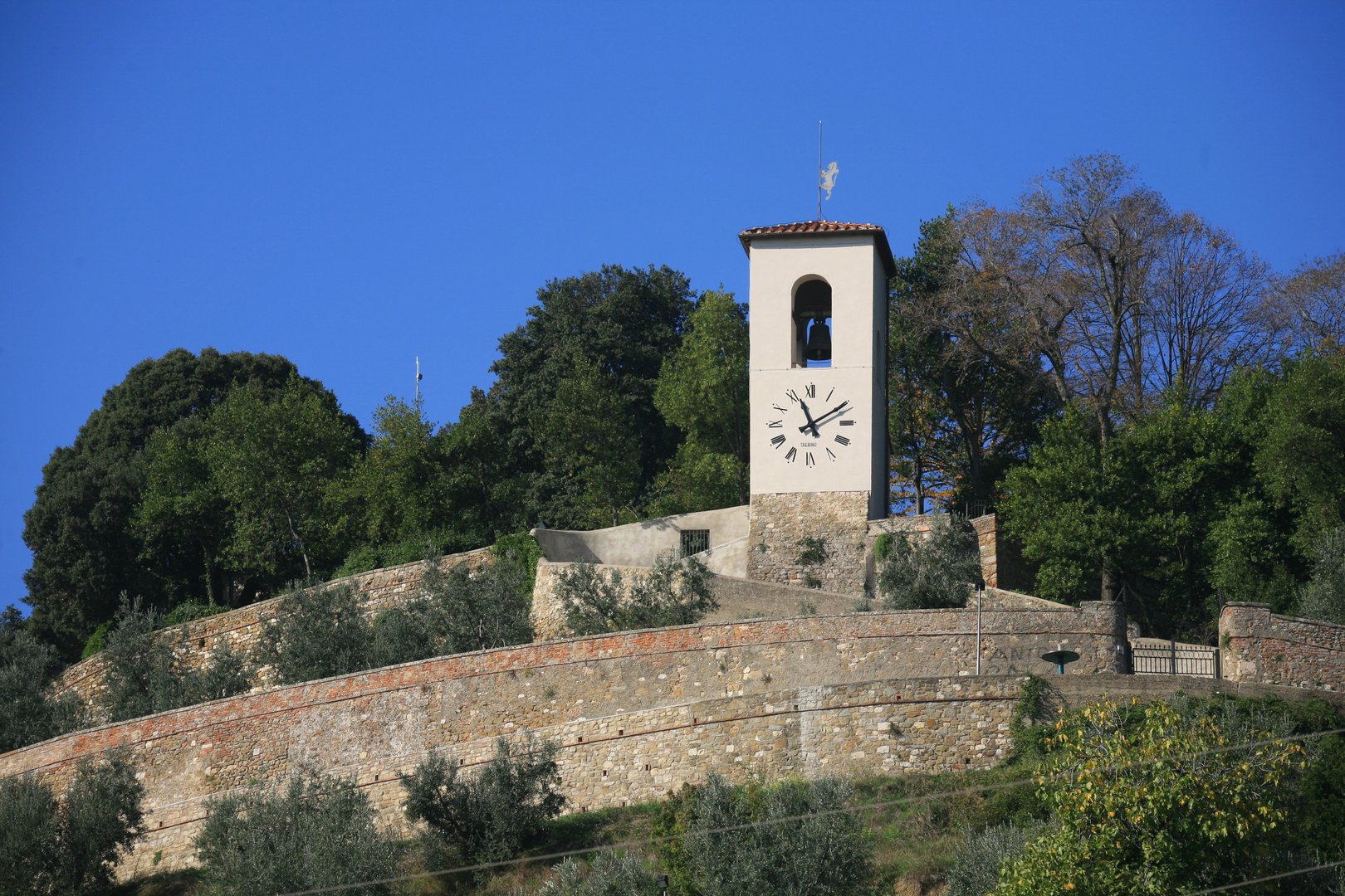 rocca-carmignano