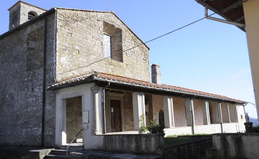 Sant'Ippolito di Vernio parish, façade