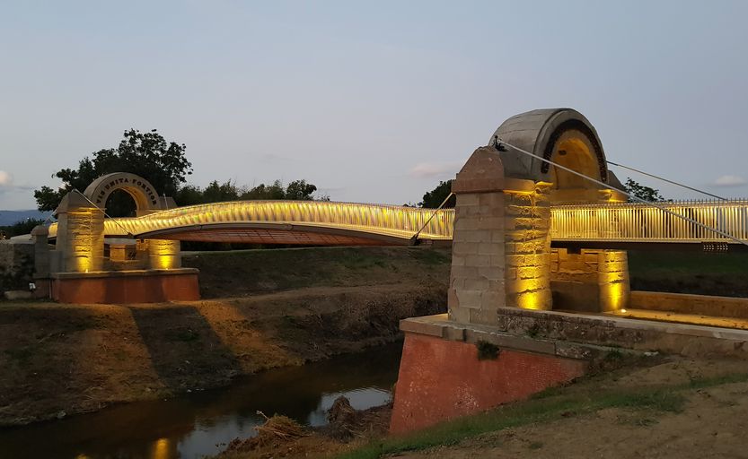 ponte-manetti-illuminato-ph-postiferi