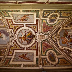 Villa La Ferdinanda affreschi