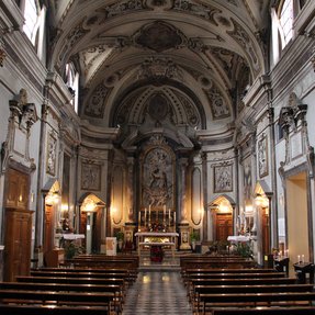 interno-basilica-santa-caterina-de-ricci