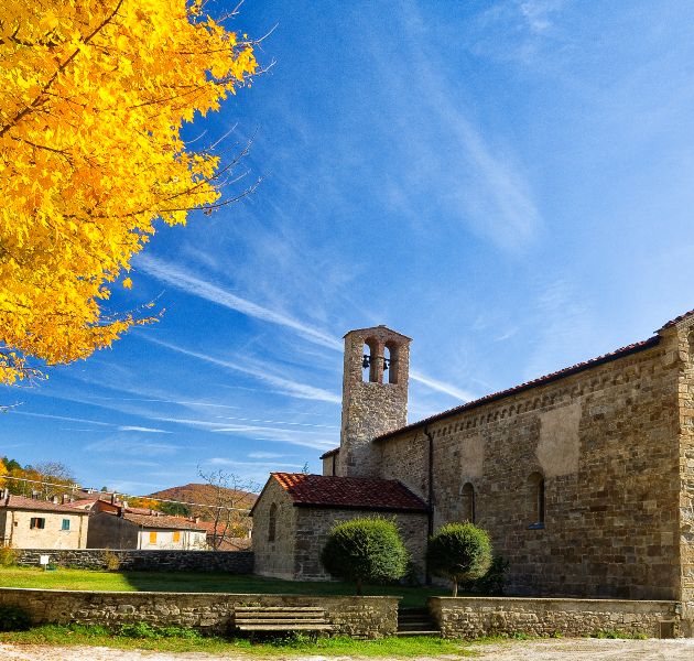 badia-montepiano-card-edited-ph-faldi