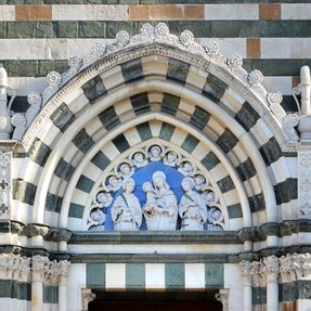 lunetta-duomo-prato-andrea-della-robbia