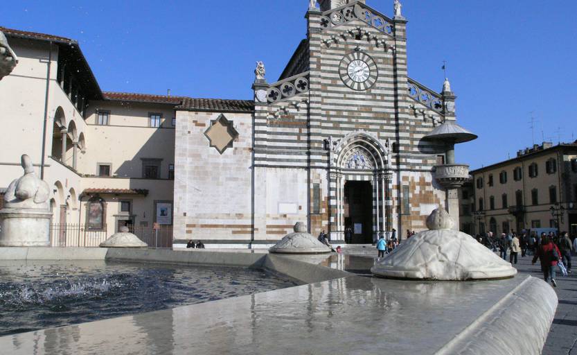 Piazza Duomo e Fontana Pescatorello