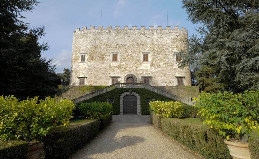 Rocca di Montemurlo, facade