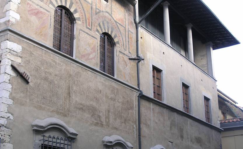 Palazzo Datini, facciata posteriore
