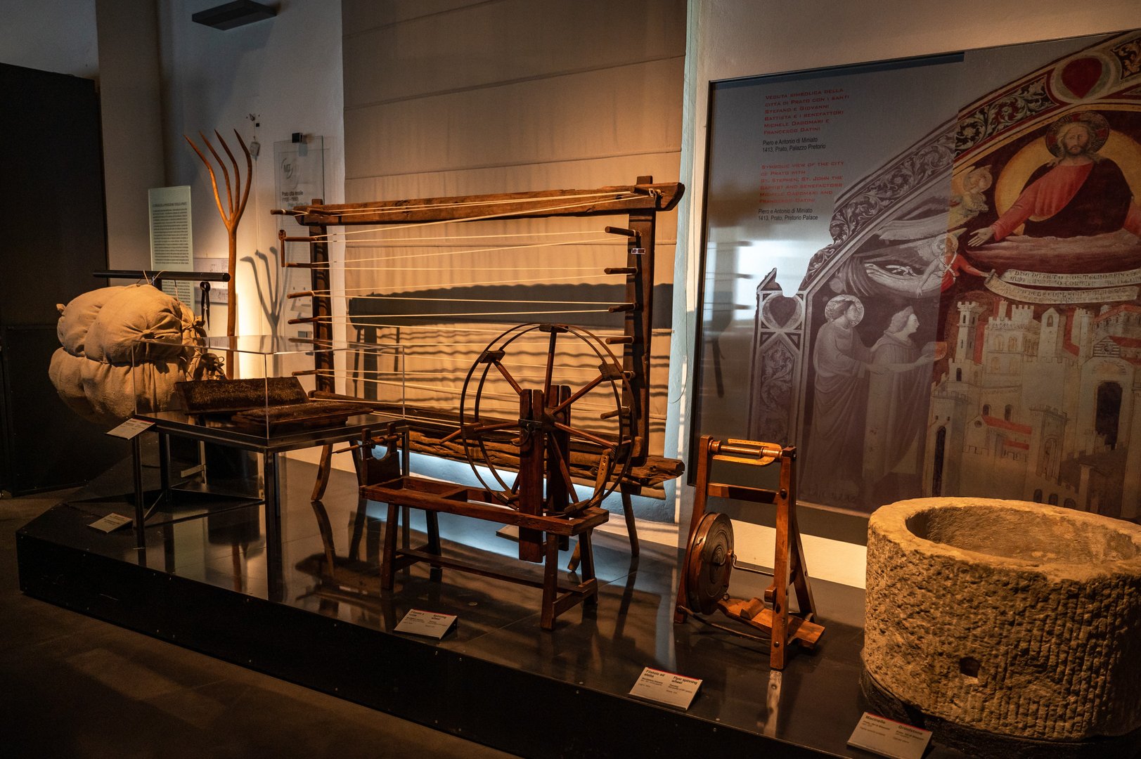 museo-tessuto-interno